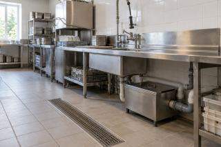 Bac à graisses restaurant : obligation, volume et vidange