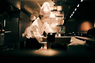 Financement cuisine professionnelle : leasing, crédit et aides