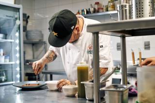 Mobilier cuisine pro, bien choisir ses meubles inox